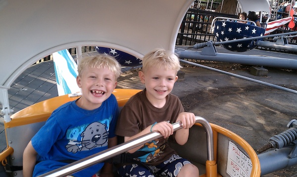 Tim and Cole in the helicopters (08-15-2010 17:46)