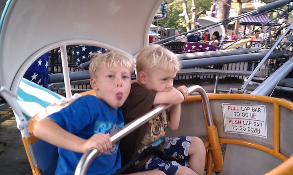 Tim and Cole in the helicopters (08-15-2010 17:48)