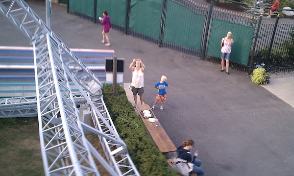 Xine and Tim from the ferris wheel (08-15-2010 18:15)