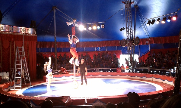 Circus unicycle (08-21-2010 14:16)