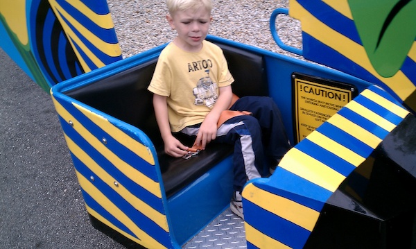 Cole in a fish (08-21-2010 17:06)