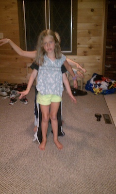 Many-armed Linnea (08-21-2010 20:00)