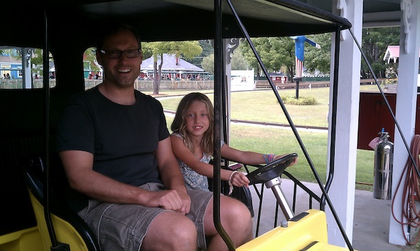 Harrison and Linnea driving (08-21-2010 15:45)