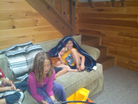 Linnea, Solomon, and Tim cuddling (08-23-2010 07:49)