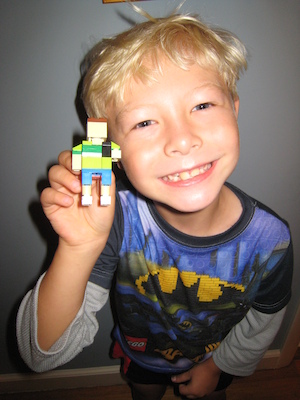 Tim's lego schoolkid (09-08-2010 06:40)