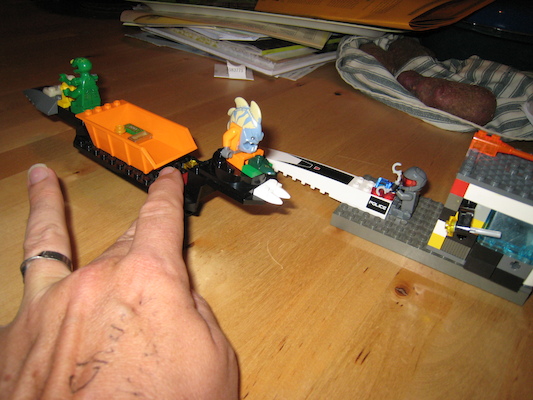 Tim's Space Police ships (09-11-2010 17:34)