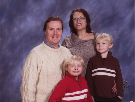 Ben, Xine, Tim, Cole (12-02-2010 20:17)