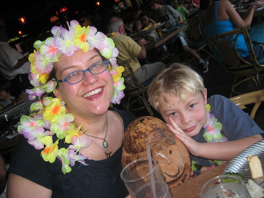 Xine and Tim at the luau with Monkey Joe (02-26-2011 17:53)