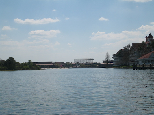 On the ferry from the MK to Polynesian (02-27-2011 13:00)