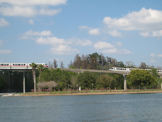 On the ferry from the MK to Polynesian (02-27-2011 13:03)