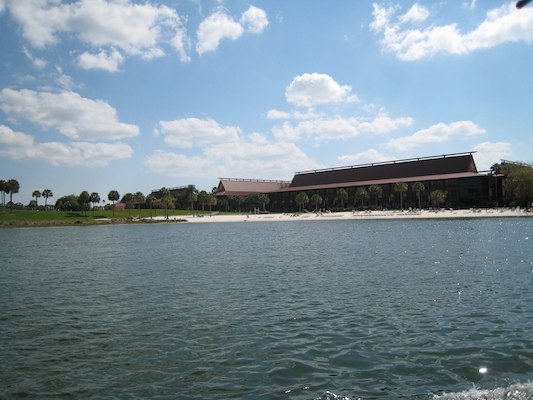 On the ferry from the MK to Polynesian (02-27-2011 13:07)