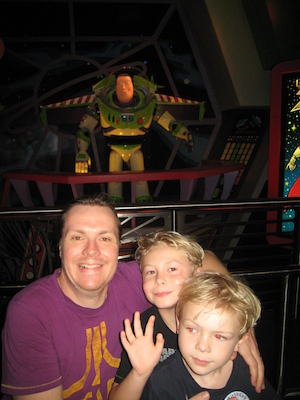 Ben, Tim and Cole with Buzz Lightyear (02-27-2011 16:57)