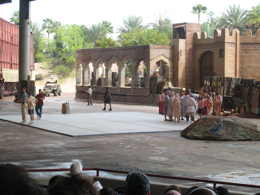 Indiana Jones Stunt show (03-01-2011 11:44)