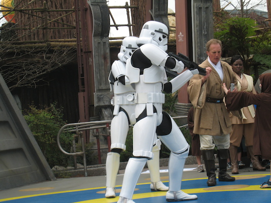 Padawan training, starring Tim (03-01-2011 12:55)