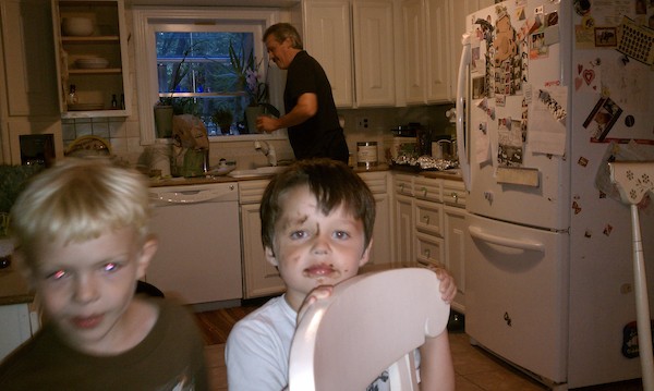 Xine, Cole and the Baers wear chocolate moustaches (09-08-2010 18:32)