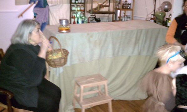 Julie Turner (10-30-2010 13:27)