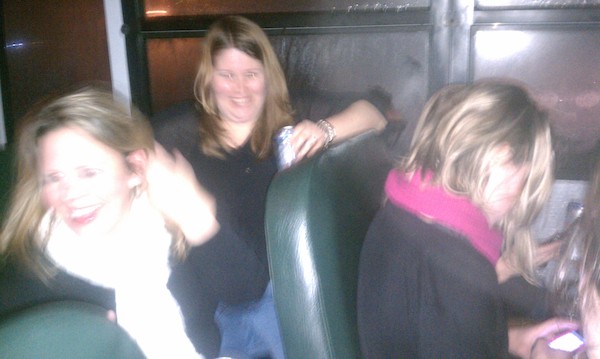 Mom's night out (01-23-2011 00:07)