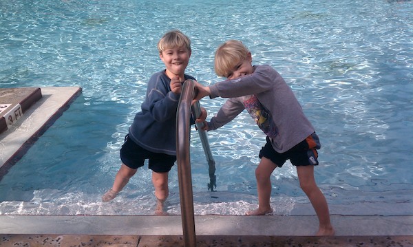 Tim and Cole at the Caribe Royale pool (02-23-2011 14:43)