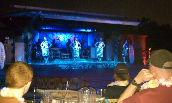 Luau (02-26-2011 18:58)