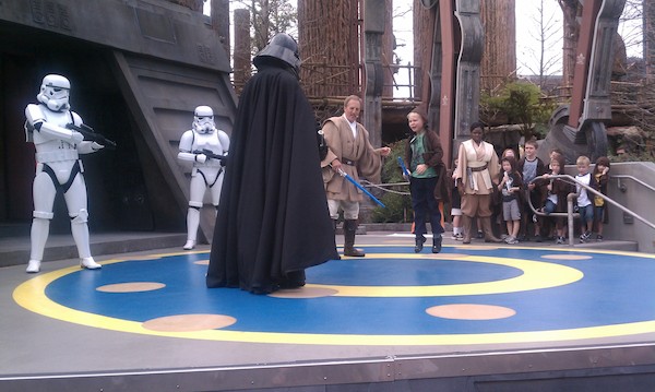 Tim levitates to avoid Darth (03-01-2011 12:56)