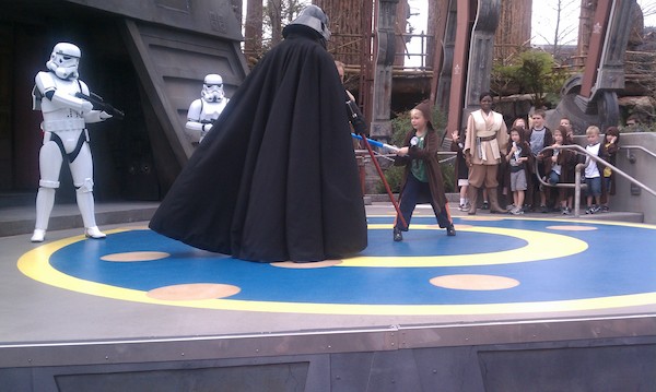 Tim takes on Darth (03-01-2011 12:56)