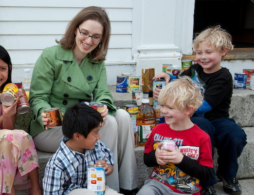Easter gatherers (04-24-2011 12:20)