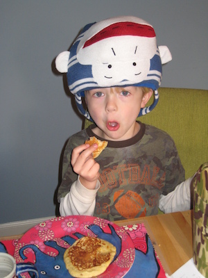 Monkey-head Cole (04-24-2011 07:08)