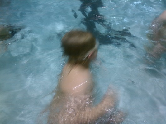 IMG_20110427_190033 - Tim swimming (04-27-2011 19:00)