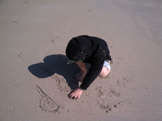 IMG_20110508_093305 - Cole on Ferry Beach (05-08-2011 09:33)