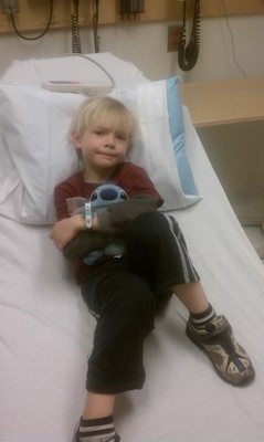 IMAG0668 - Cole at Emerson with Stitch (04-15-2011 21:28)