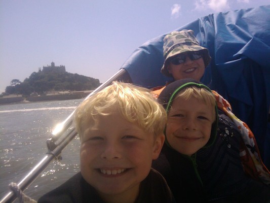 Tim, Cole and Xine on the boat to St Michaels Mount (07-07-2011 13:52)