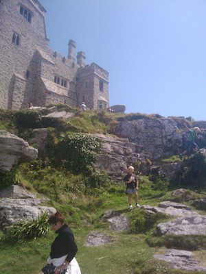 Tim on the way up to St Michaels Mount (07-07-2011 14:07)