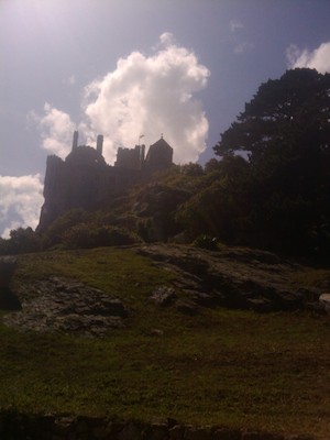 View up to St Michaels Mount (07-07-2011 15:21)