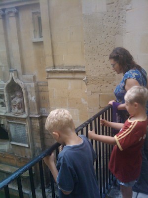 Tim, Cole and Xine looking at the Bath (07-20-2011 10:28)
