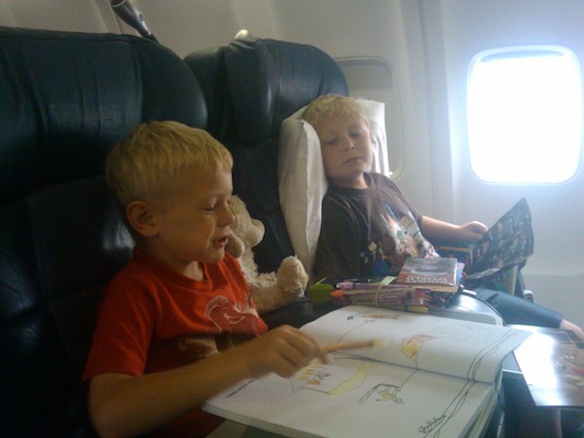 Cole and Tim on the plane (07-26-2011 13:19)