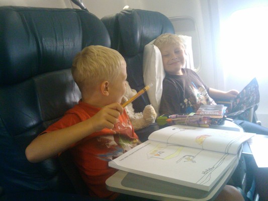 Cole and Tim on the plane (07-26-2011 13:20)