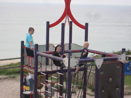 Tim and Cole at the playground (07-04-2011 18:48)