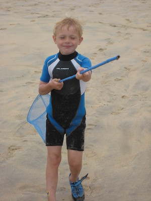 Cole on the beach (07-05-2011 15:34)