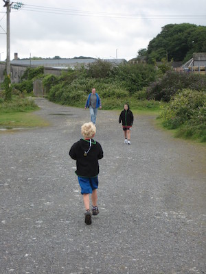Cole, Ben and Tim at the Carnshew pool (07-08-2011 09:54)