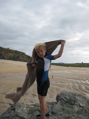 Cole on the beach (07-08-2011 17:20)