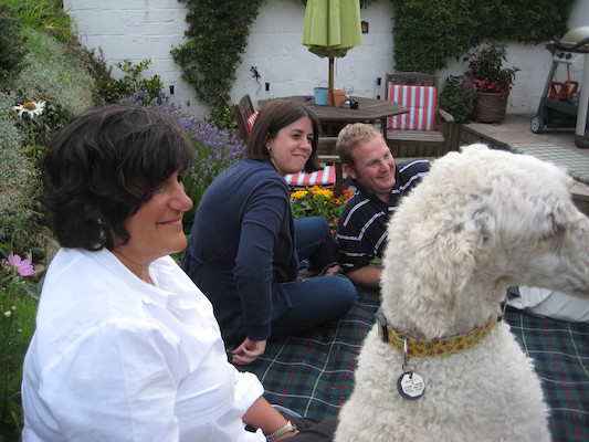 Donna, Charlotte, Simon and Bazzle (07-09-2011 19:07)