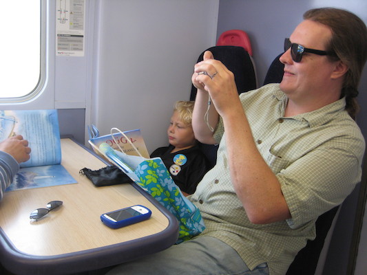 Tim and Ben on the train (07-11-2011 12:32)