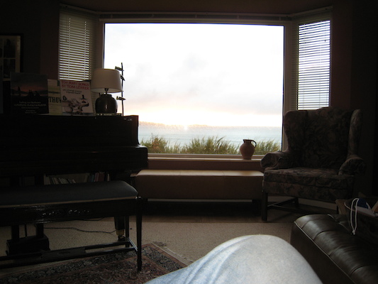 View from the sitting room (07-06-2011 21:00)