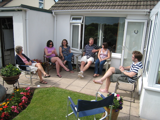 Jean, Sarah, Xine, Simon, Charlotte and Matt (07-09-2011 16:35)