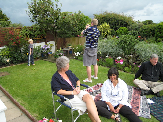 Cole, Jean, Simon, Donna and Granddad (07-09-2011 17:14)