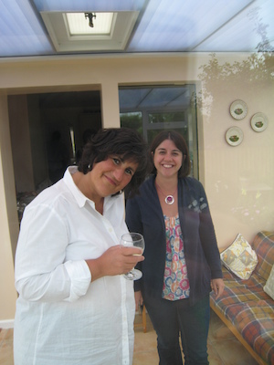 Donna and Charlotte (07-09-2011 17:51)