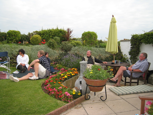 Donna, Simon, Charlotte, Granddad and John (07-09-2011 19:56)