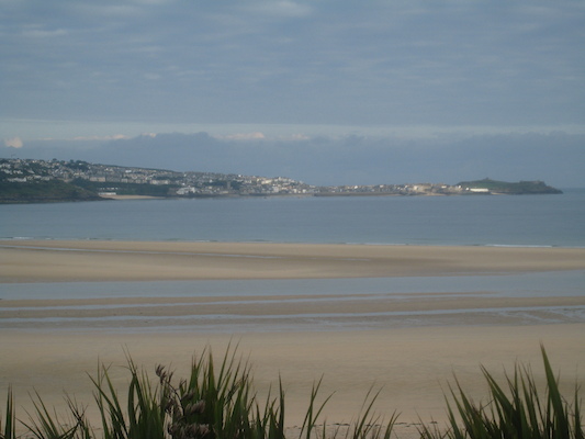 Morning over St. Ives (07-10-2011 07:21)