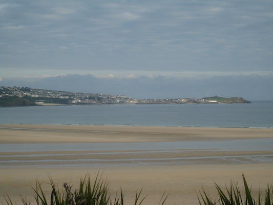 Morning over St. Ives (07-10-2011 07:22)