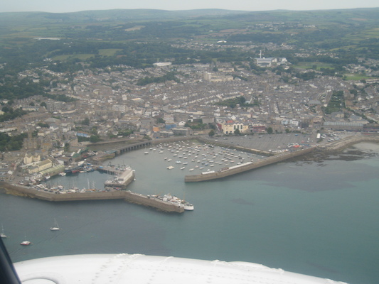 Penzance (and the Scilonian) from the helicopter (07-12-2011 08:12)